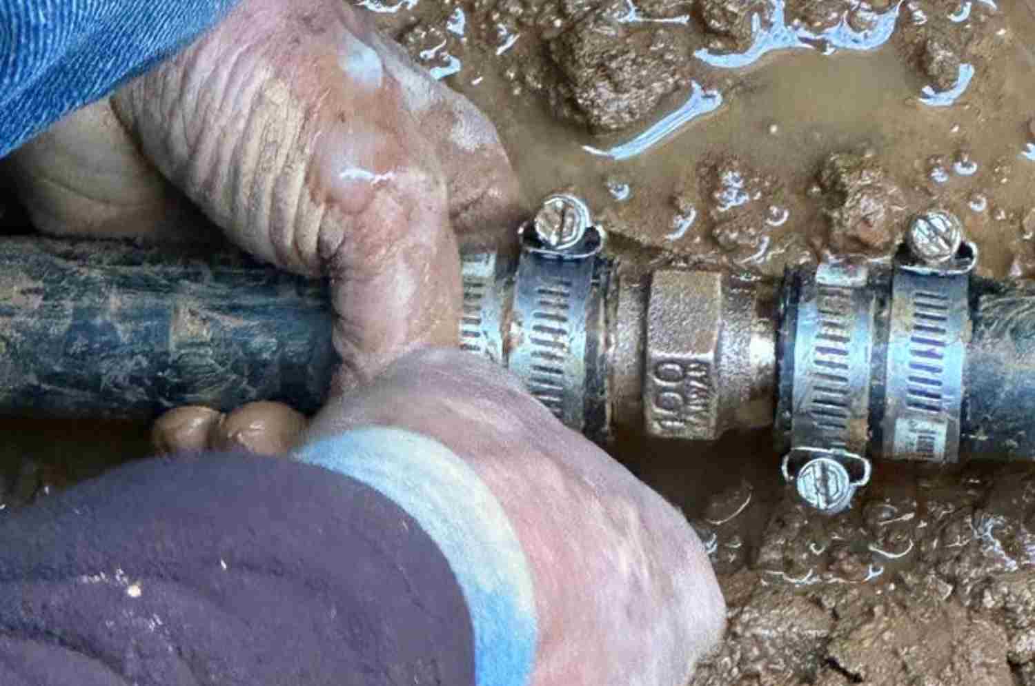hands-open-sprinkler